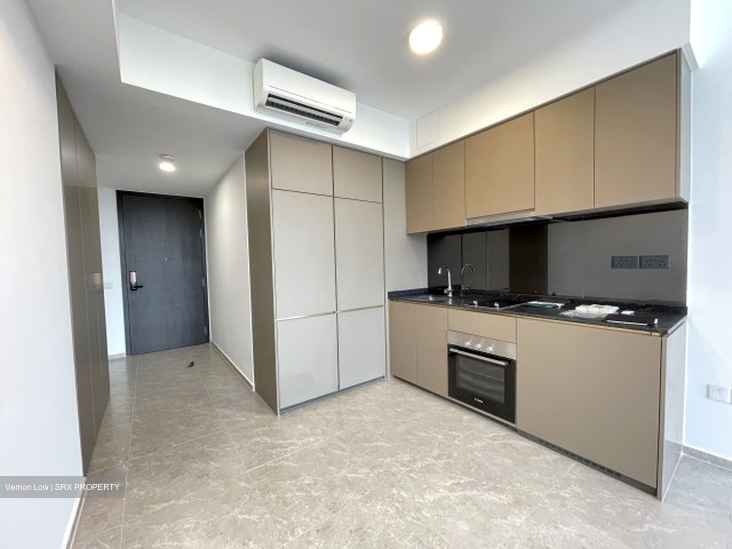 Park Colonial (D13), Condominium #443228001